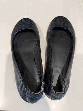 Tory Burch Black Leather Logo Round-Toe Ballet Flats